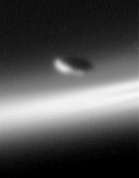 Prometheus photographié par Cassini-Huygens
