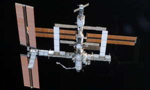 La Station photographiée par l'équipage d'Atlantis, à la fin de la missio STS-115 (septembre 2006)