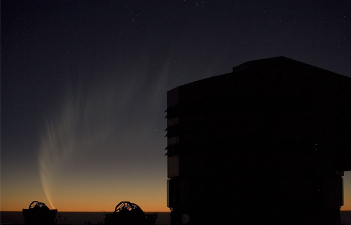 La queue de la comète McNaught