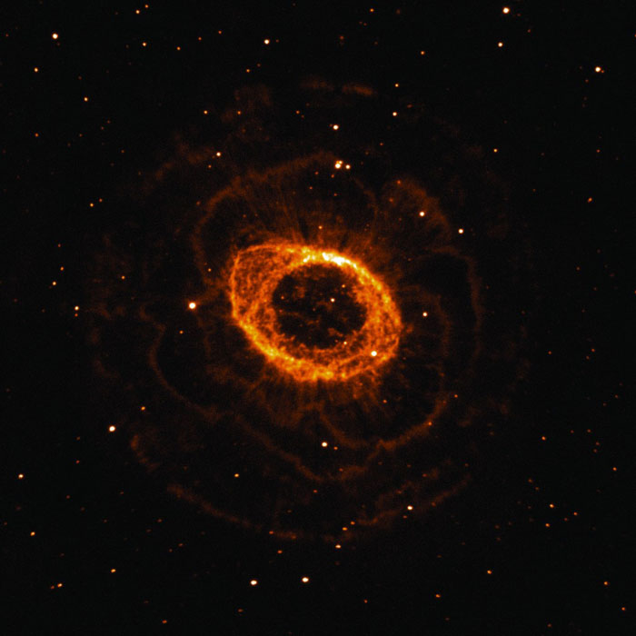La nébuleuse de l'anneau (M 57)