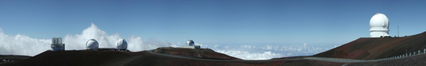 Les télescopes situés sur Le sommet du volcan Mauna Kea