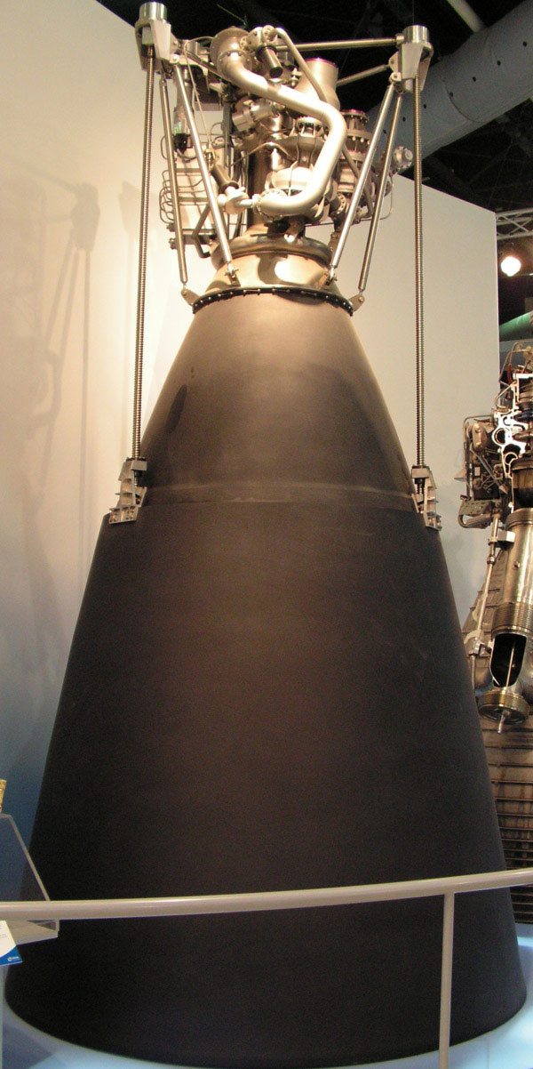 Le moteur Vinci à l'échelle 1 exposé lors du Salon du Bourget de 2005