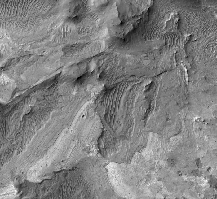 Ius Chasma, Valles Marineris 