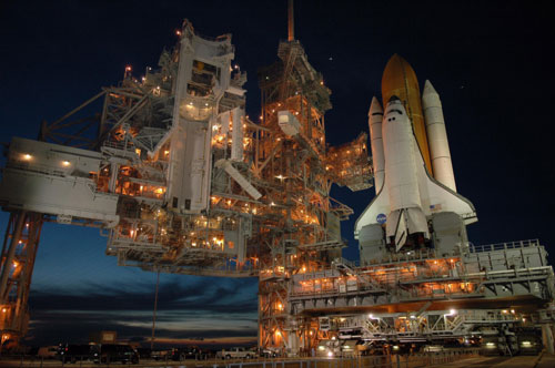 Atlantis sur son pas de tir (STS-115)