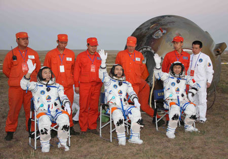Retour sur Terre de Shenzhou 7